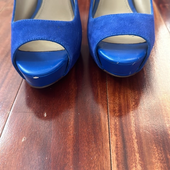 ALDO Cobalt Blue Suede Peep Toe Platform Pumps Size 8.5 (EU 39) Ruddell - Picture 8 of 16